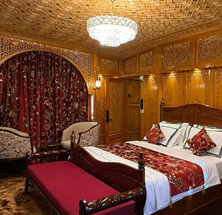 soroor_premium_room